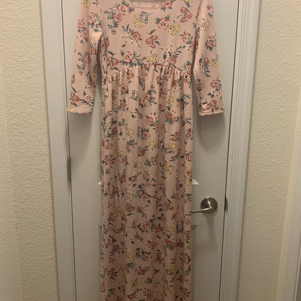 Chris & Carol Pink Sundress with Cuffed 3/4 Sleeves